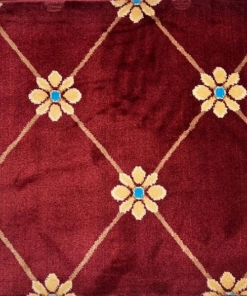 MR001 - MAROON DAISY